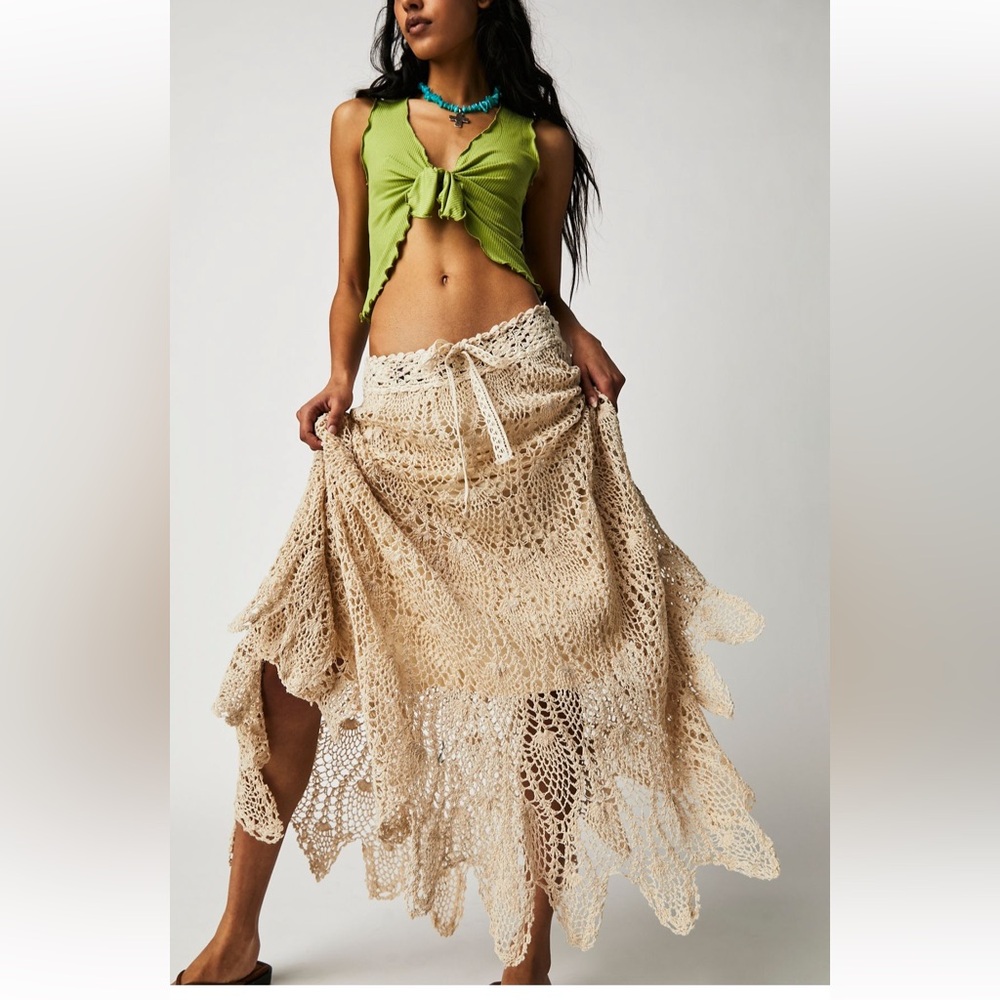 NWT!! Free People Gardenia Cream Maxi Skirt- Size XS